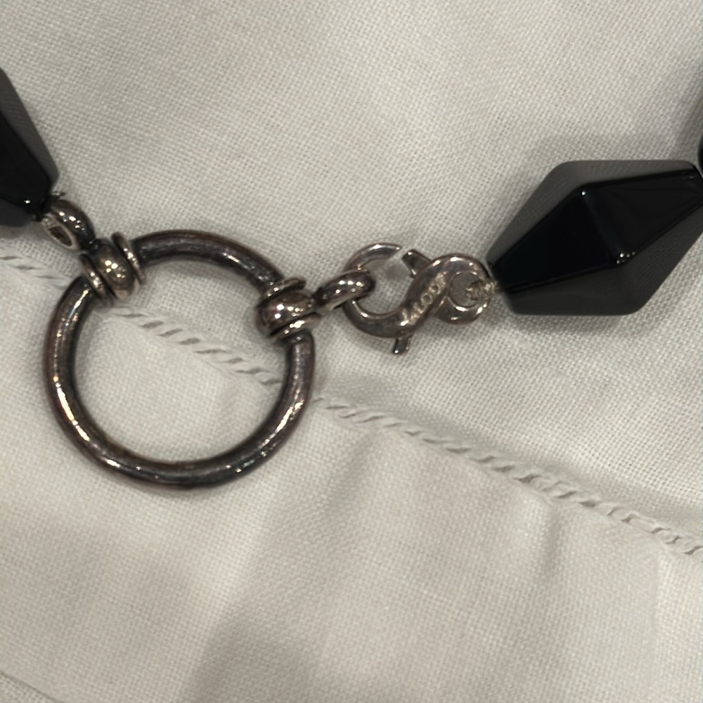 La Loop Necklace Black Beads 21" View 2